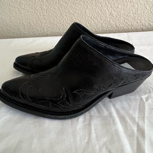 Golden Goose Santiago Black Western Bootie Mules 39 New - Picture 6 of 13